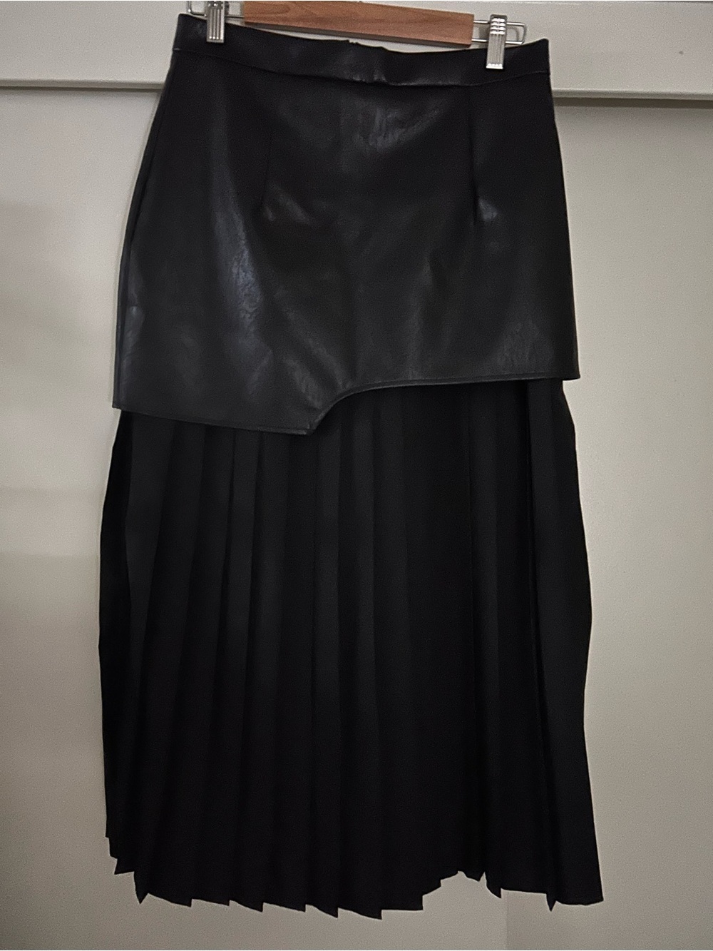 Women's Black Faux Leather Overlay Pleated Maxi Skirt
